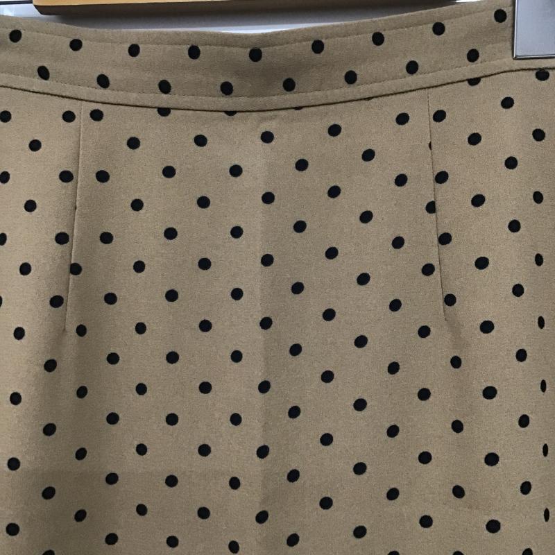 グリーンレーベルリラクシング green label relaxing スカート ロングスカート 3624-169-2183 マーメイドラインスカート ドット ベージュ / ベージュ / beige レディース USED 古着 中古 10162362