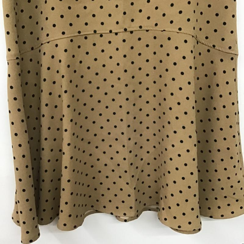 グリーンレーベルリラクシング green label relaxing スカート ロングスカート 3624-169-2183 マーメイドラインスカート ドット ベージュ / ベージュ / beige レディース USED 古着 中古 10162362