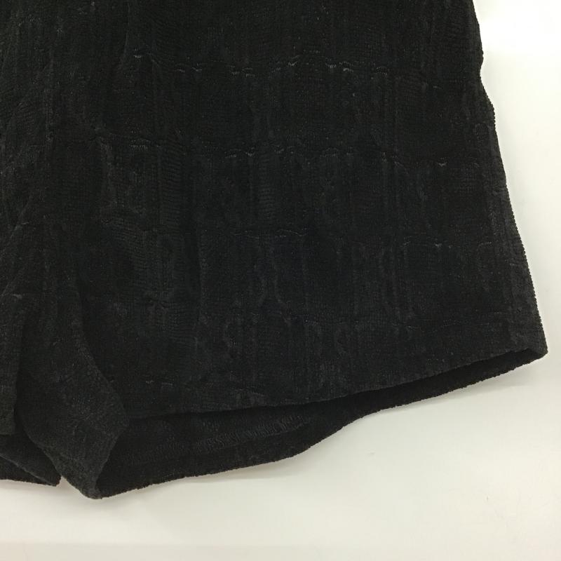 シャギー SHAGGIE パンツ ショートパンツ タグ付 M 無地 X ロゴ、文字 黒 / ブラック / black レディース USED 古着 中古 10162364