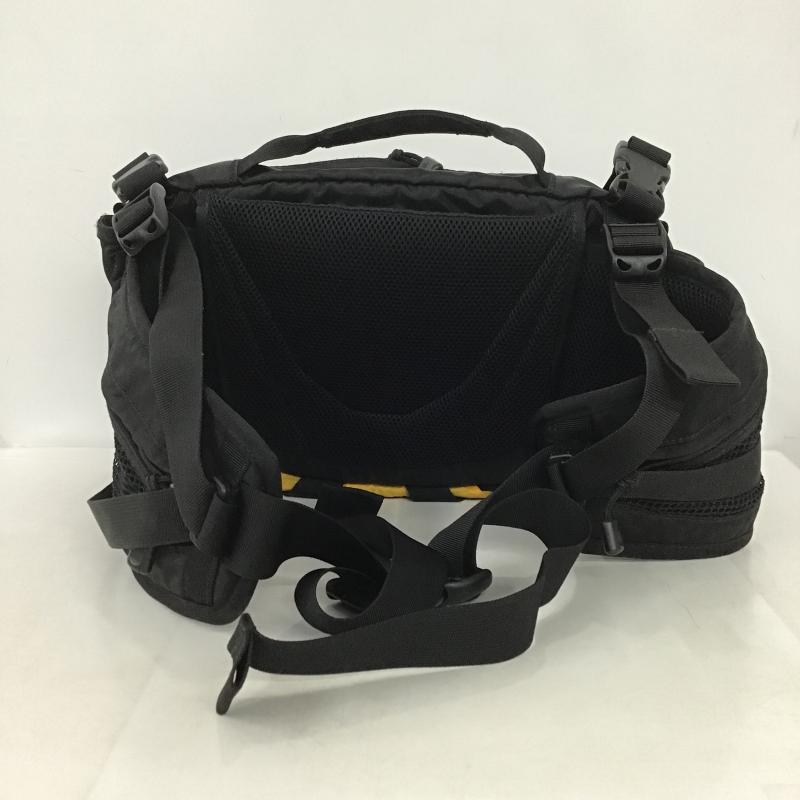 ザノースフェイス THE NORTH FACE ウエストバッグ ウエストバッグ AJ4V Sports Hiker ヒップバッグ ロゴ、文字 黒 / ブラック / black メンズ USED 古着 中古 10162409
