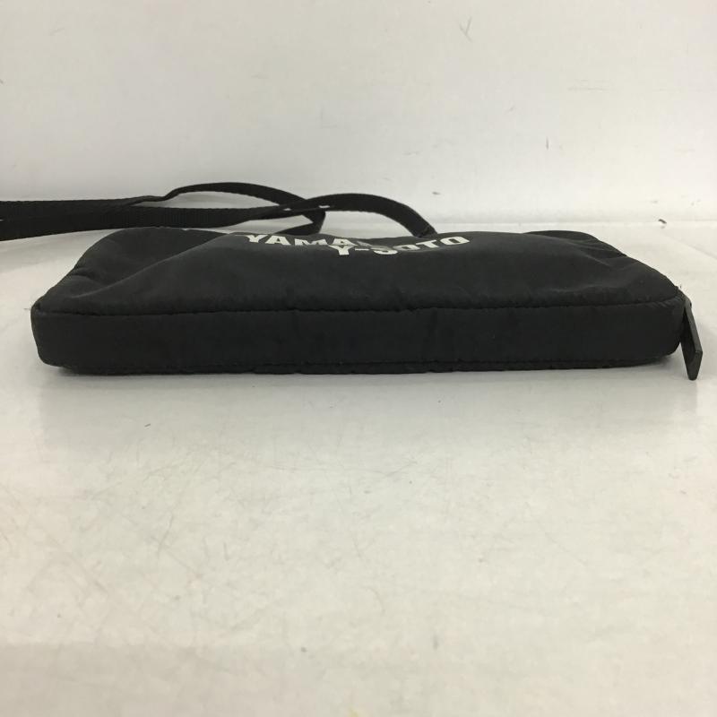 ワイスリー Y-3 ショルダーバッグ ショルダーバッグ GK2113 CH2 GFX POUCH ポーチ ロゴ、文字 黒 / ブラック / black メンズ USED 古着 中古 10162412