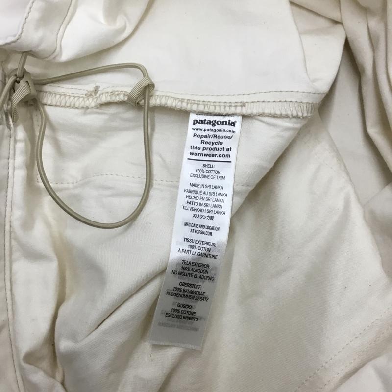 パタゴニア patagonia ジャケット、上着 ジャンパー、ブルゾン プルオーバージャケット アウター S ロゴ、文字 アイボリー / アイボリー / メンズ USED 古着 中古 10162502