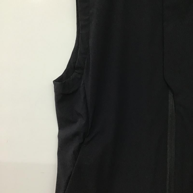 デサント DESCENTE ベスト ベスト ジップアップベスト ノースリーブカットソー アウター 無地 紺 / ネイビー / navy メンズ USED 古着 中古 10162587