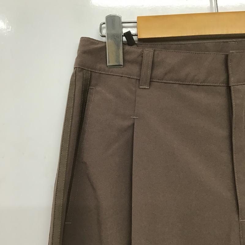 アディダス adidas パンツ チノパン ku0571 ウーブン バレルパンツ XS ロゴ、文字 茶 / ブラウン / brown メンズ USED 古着 中古 10162763