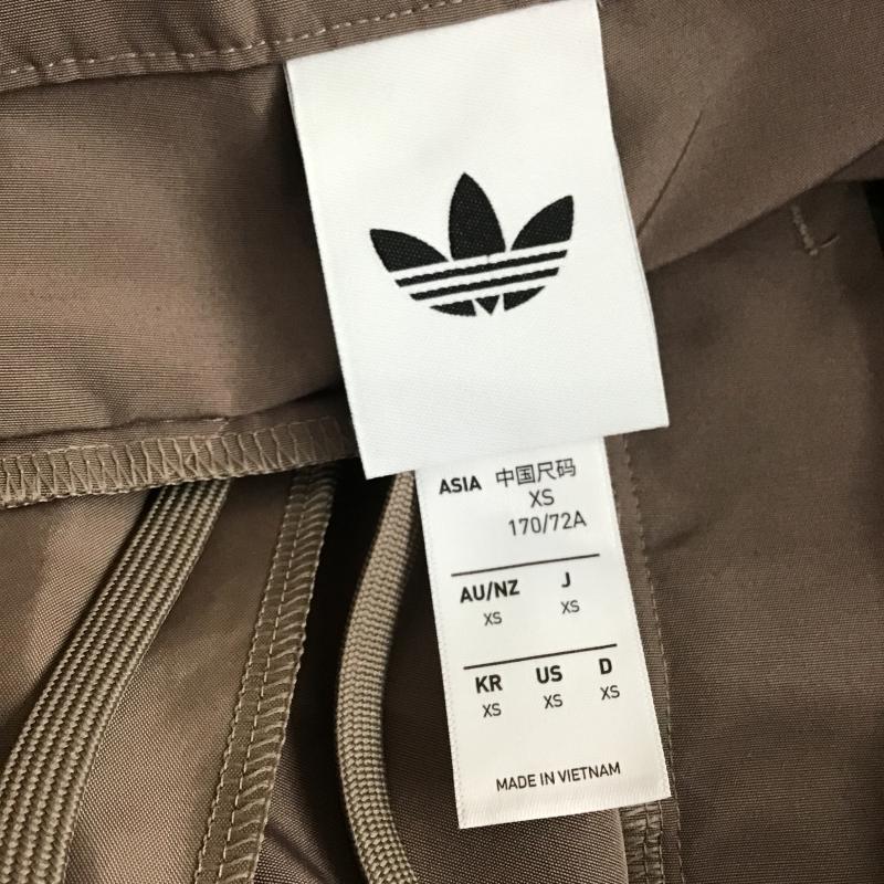 アディダス adidas パンツ チノパン ku0571 ウーブン バレルパンツ XS ロゴ、文字 茶 / ブラウン / brown メンズ USED 古着 中古 10162763