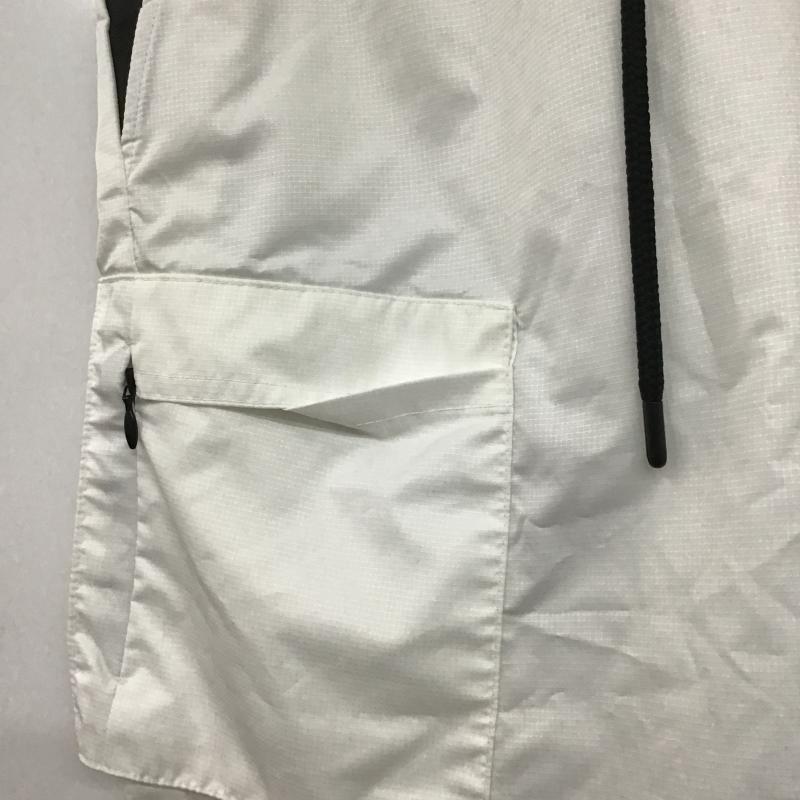 エーケーエム AKM パンツ ショートパンツ ショートパンツ ハーフパンツ カジュアルパンツ L ロゴ、文字 白 / ホワイト / white X 黒 / ブラック / black メンズ USED 古着 中古 10162770