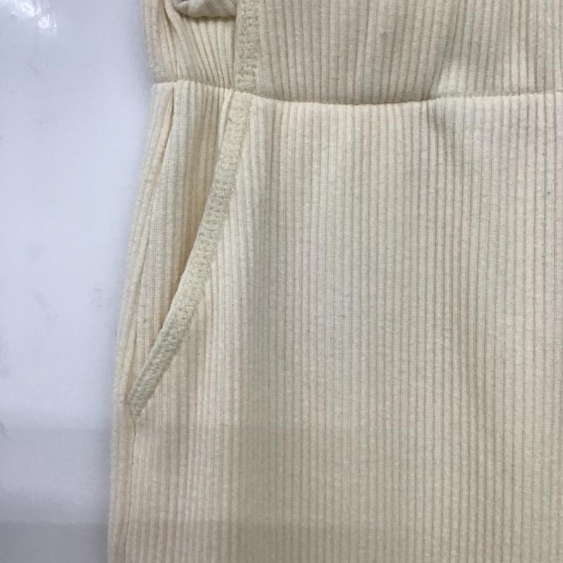 ディスコート Discoat スカート ロングスカート S 無地 オフホワイト / オフホワイト / レディース USED 古着 中古 10162772