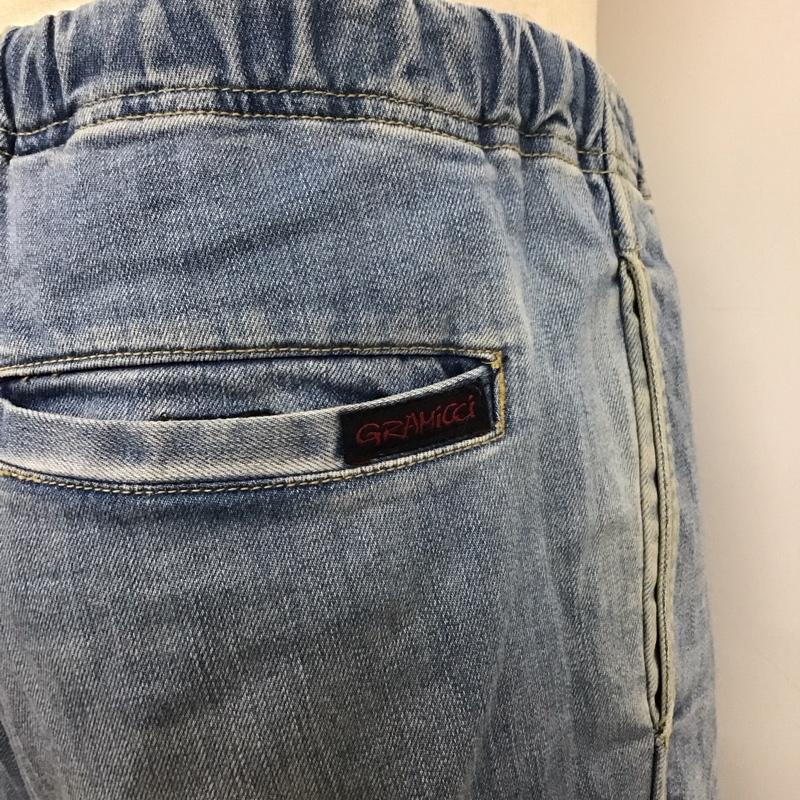 グラミチ GRAMICCI パンツ デニム、ジーンズ GMP-15S011 DENIM NARROW PANTS S ロゴ、文字 水色 / ライトブルー /  メンズ USED 古着 中古 10119160