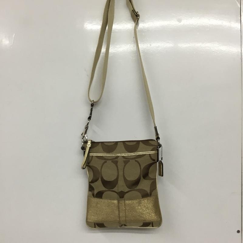 コーチ COACH ショルダーバッグ ショルダーバッグ 総柄 ベージュ / ベージュ / X 金 / ゴールド /  レディース USED 古着 中古 10131240