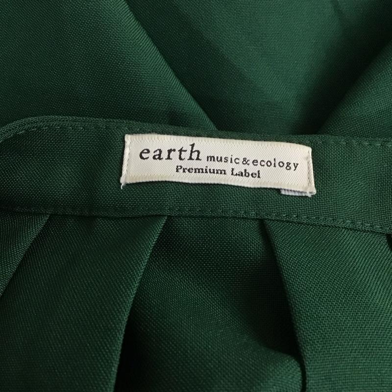 アースミュージックアンドエコロジー earth music&ecology ワンピース ロングスカート 1b96l0h0100 ウエストリボンVネックワンピース 半袖ロングワンピース フレアスカート FREE 無地 緑 / グリーン /  レディース USED 古着 中古 10108471