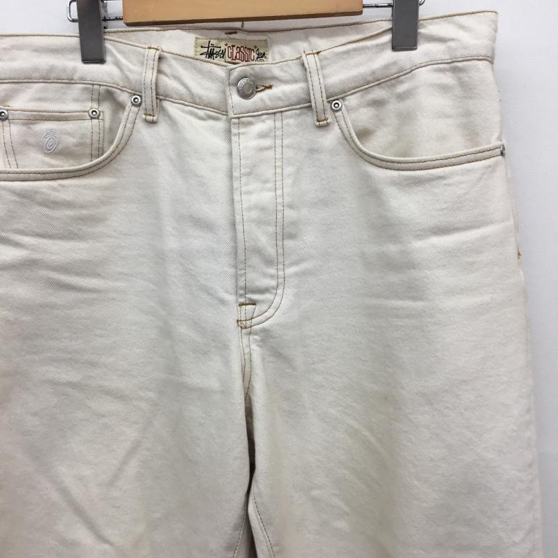 ステューシー STUSSY パンツ デニム、ジーンズ 32インチ ワンポイント オフホワイト / オフホワイト /  メンズ USED 古着 中古 10142317