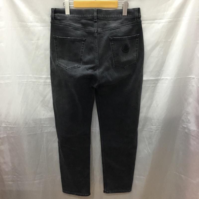 モンクレール MONCLER パンツ デニム、ジーンズ H20912A00017 596CP ストレッチ 46 46 ワンポイント 黒 / ブラック /  メンズ USED 古着 中古 10111387