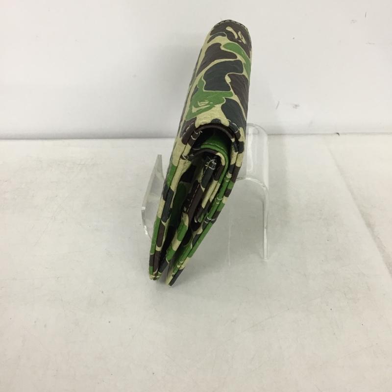 アベイシングエイプ A BATHING APE 財布 二つ折り ABC CAMO MINI WALLET カモフラージュ柄・迷彩 マルチカラー / マルチカラー /  メンズ USED 古着 中古 10148450