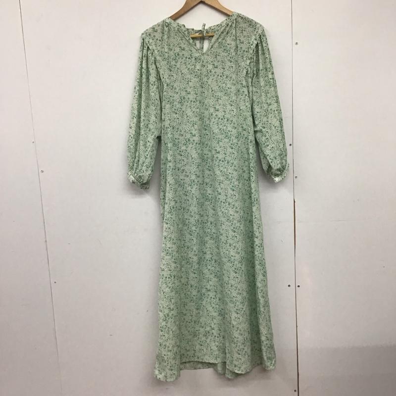 カスタネ Kastane ワンピース ロングスカート 長袖ロングワンピース ノーカラーシャツワンピース フレアスカート FREE プリント 白 / ホワイト / X 緑 / グリーン /  レディース USED 古着 中古 10146474