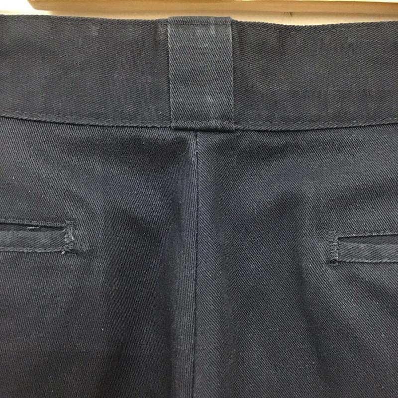 ディッキーズ Dickies パンツ ワークパンツ、ペインターパンツ ワークパンツ ワイドパンツ カジュアルパンツ 30インチ 無地 紺 / ネイビー /  メンズ USED 古着 中古 10120135