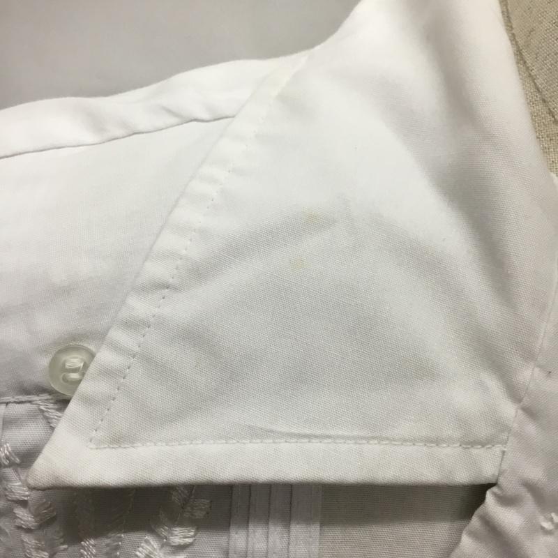 古着 USED シャツ、ブラウス 半袖 半袖シャツ カラーシャツ 半袖カットソー 総柄 白 / ホワイト /  メンズ USED 古着 中古 10113295