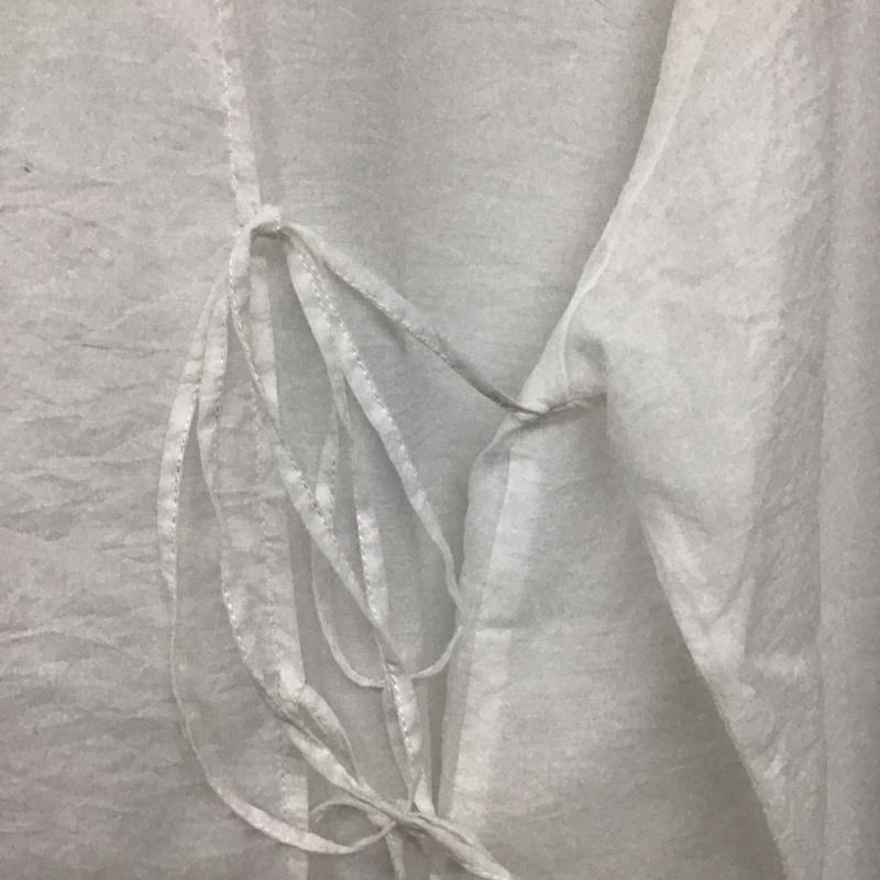 ミスティック mystic シャツ、ブラウス 長袖 長袖シャツ 無地シャツ ノーカラーシャツ FREE 無地 白 / ホワイト /  レディース USED 古着 中古 10143829