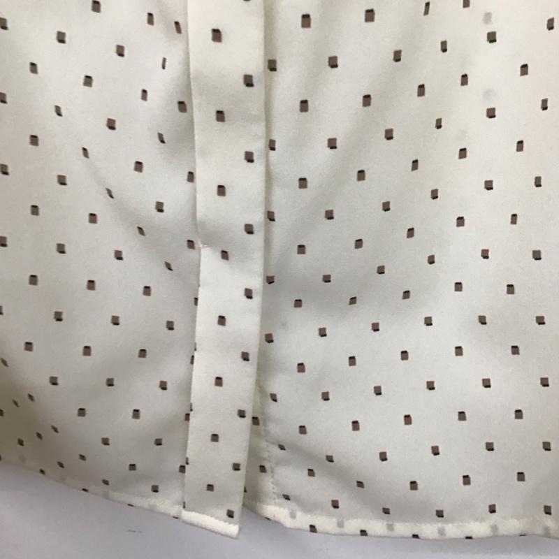 インデックス index シャツ、ブラウス 長袖 長袖シャツ ノーカラーシャツ M プリント 白 / ホワイト /  レディース USED 古着 中古 10132944