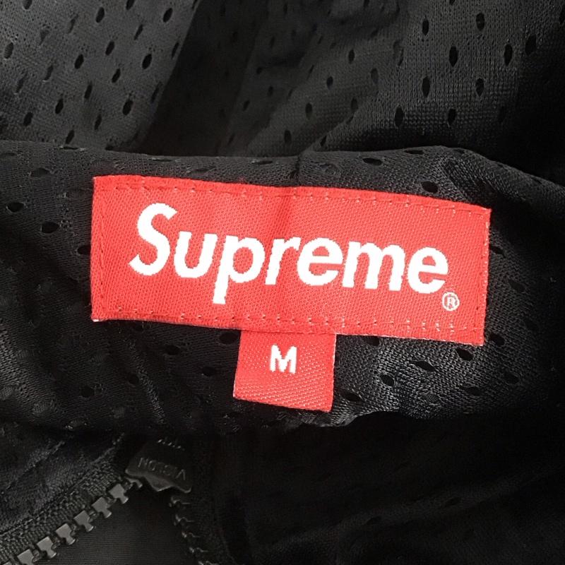 シュプリーム Supreme ジャケット、上着 ジャンパー、ブルゾン 18SS ReflectiveTapingHoodedPullover ナイロンジャケット M ロゴ、文字 黒 / ブラック /  メンズ USED 古着 中古 10141357