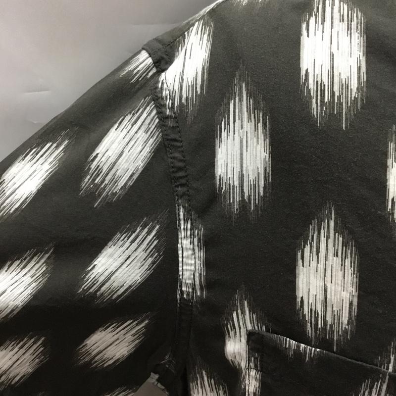 リーバイス Levi s シャツ、ブラウス 半袖 半袖シャツ カラーシャツ 半袖カットソー 総柄シャツ M プリント マルチカラー / マルチカラー /  メンズ USED 古着 中古 10116684