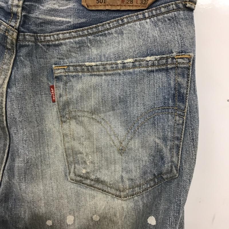 リーバイス Levi s パンツ デニム、ジーンズ 08501-01 ボタンフライ 501 W28 L32 ダメージ 28インチ 無地 青 / ブルー /  メンズ USED 古着 中古 10140197