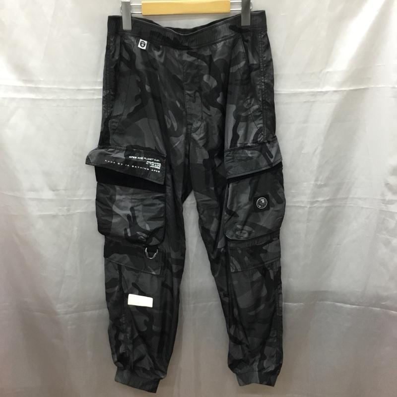 エーエイプバイアベイシングエイプ AAPE BY A BATHING APE パンツ ワークパンツ、ペインターパンツ ナイロンパンツ ワイドパンツ カジュアルパンツ M 総柄 灰 / グレー /  メンズ USED 古着 中古 10111292