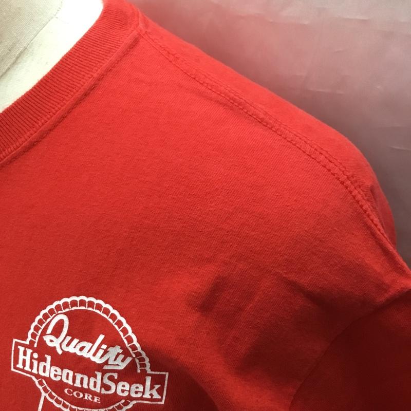 ハイドアンドシーク HIDE AND SEEK Tシャツ 半袖 半袖カットソー プリントTシャツ クルーネックカットソー L ロゴ、文字 赤 / レッド /  メンズ USED 古着 中古 10111933