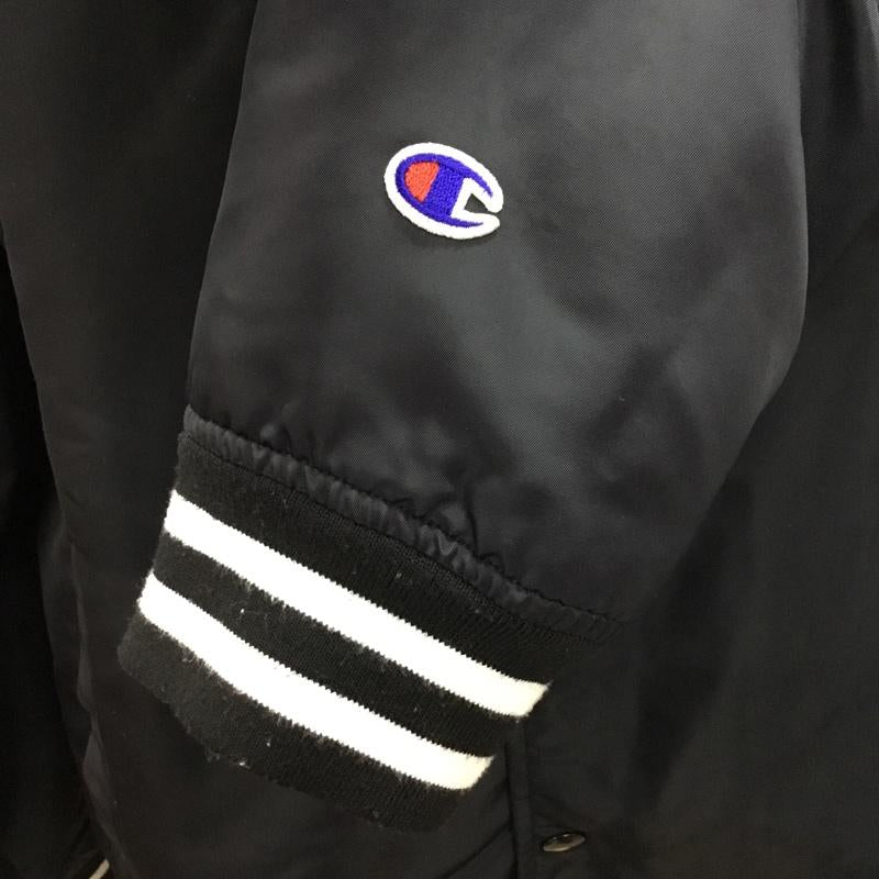 チャンピオン Champion ジャケット、上着 ジャケット、ブレザー c3-j619 ジャケット ナイロンジャケット カジュアルジャケット XL ロゴ、文字 黒 / ブラック /  メンズ USED 古着 中古 10120121
