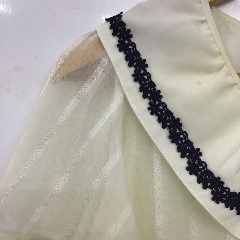 アクシーズファム axes femme シャツ、ブラウス 半袖 半袖シャツ ビックカラーシャツ M ストライプ アイボリー / アイボリー /  レディース USED 古着 中古 10147047