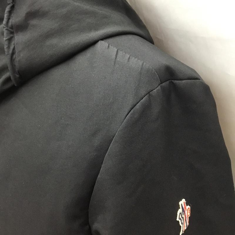 モンクレール MONCLER ジャケット、上着 ジャンパー、ブルゾン ジップアップジャケット ジャンパー パーカージャケット アウター 0 ロゴ、文字 黒 / ブラック /  メンズ USED 古着 中古 10118672