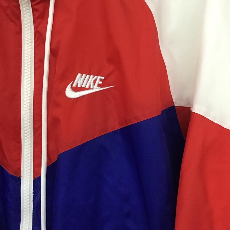 ナイキ NIKE ジャケット、上着 ジャンパー、ブルゾン ar2210-438 ウィンドランナージャケット ナイロンジャケット ジップアップジャケット L ロゴ、文字 白 / ホワイト / X 青 / ブルー / X 赤 / レッド /  メンズ USED 古着 中古 10145933