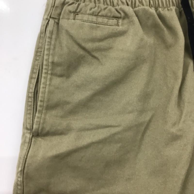 デサント DESCENTE パンツ ショートパンツ ショートパンツ ハーフパンツ カジュアルパンツ 2 ロゴ、文字 ベージュ / ベージュ /  メンズ USED 古着 中古 10146427