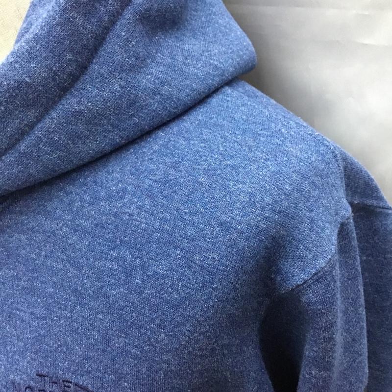 ザノースフェイス THE NORTH FACE パーカー 長袖 nt61835 スクエアロゴフーディープルオーバーパーカー 長袖スウェット M ロゴ、文字 青 / ブルー /  メンズ USED 古着 中古 10121805