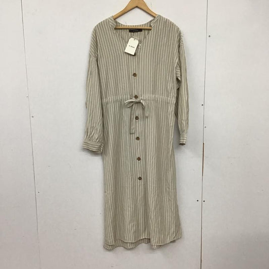 ダブルクローゼット w closet ワンピース ロングスカート FREE ストライプ 白 / ホワイト / X ベージュ / ベージュ /  レディース USED 古着 中古 10133986