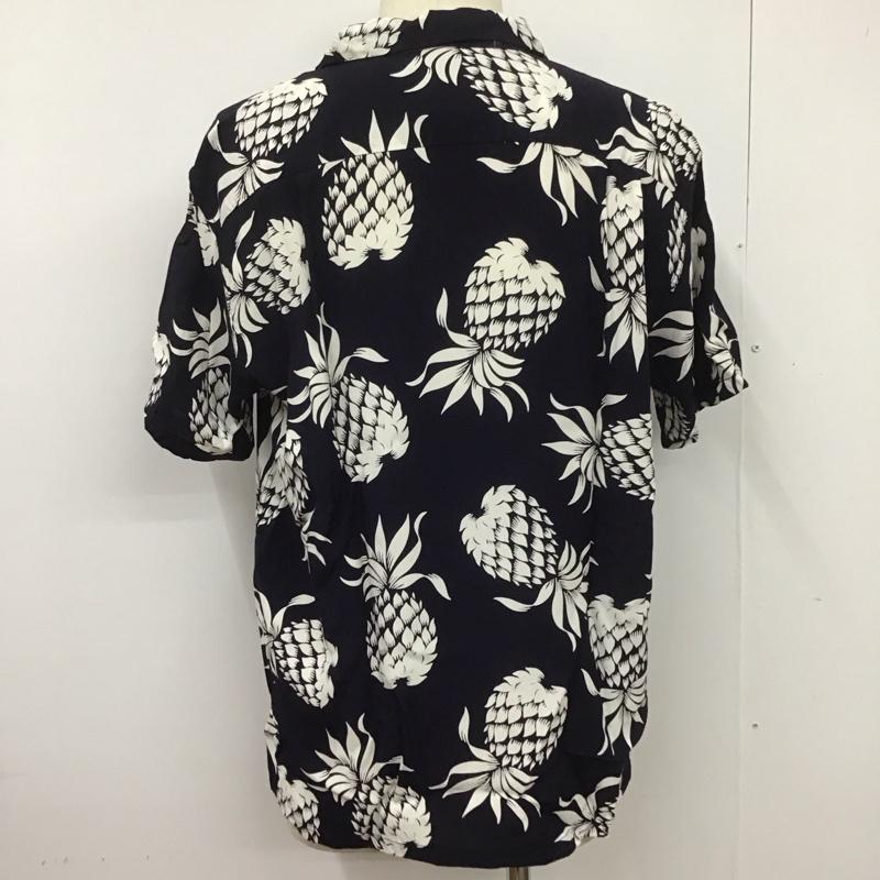 デュークカハナモク DUKE KAHANAMOKU シャツ、ブラウス 半袖 DK36201 DUKE S PINEAPPLE スペシャルエディション アロハシャツ 箱有 L 総柄 紺 / ネイビー / X 白 / ホワイト /  メンズ USED 古着 中古 10107552