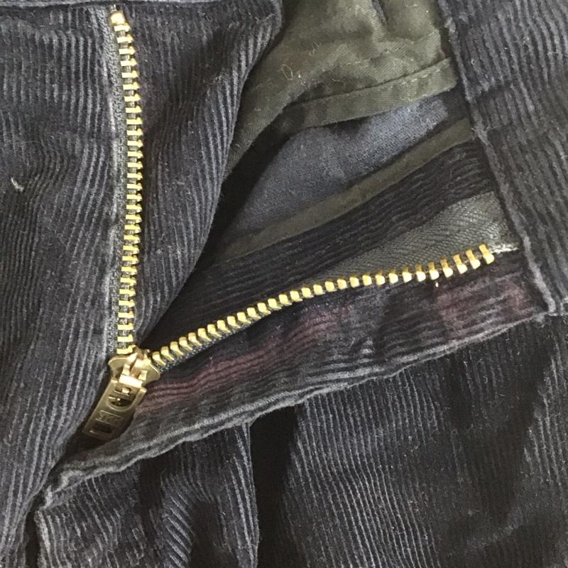 ブルックスブラザーズ BROOKS BROTHERS パンツ デニム、ジーンズ コーデユロイパンツ ワイドパンツ カジュアルパンツ ストレートパンツ 32インチ 無地 紺 / ネイビー /  メンズ USED 古着 中古 10113608