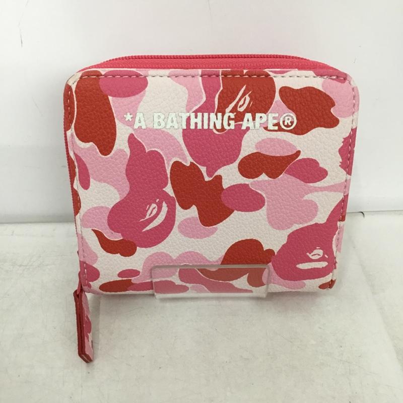 アベイシングエイプ A BATHING APE 財布 二つ折り ABC CAMO MINI WALLET ロゴ カモフラージュ柄・迷彩 桃 / ピンク / X 赤 / レッド /  メンズ USED 古着 中古 10149236