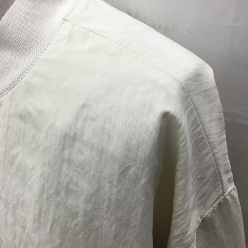 ナイキ NIKE ジャケット、上着 ジャンパー、ブルゾン cu4694-271 フィアオブゴッド 20AW M NRGWBASKETBALLJACKET ジップアップジャケット M ロゴ、文字 アイボリー / アイボリー /  メンズ USED 古着 中古 10109447