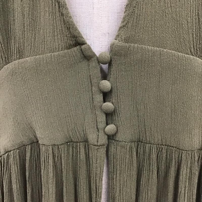 アズールバイマウジー AZUL BY MOUSSY ワンピース ロングスカート 250ASS30-A001 レーヨン楊柳ワンピガウン M 無地 カーキ / カーキ /  レディース USED 古着 中古 10116776