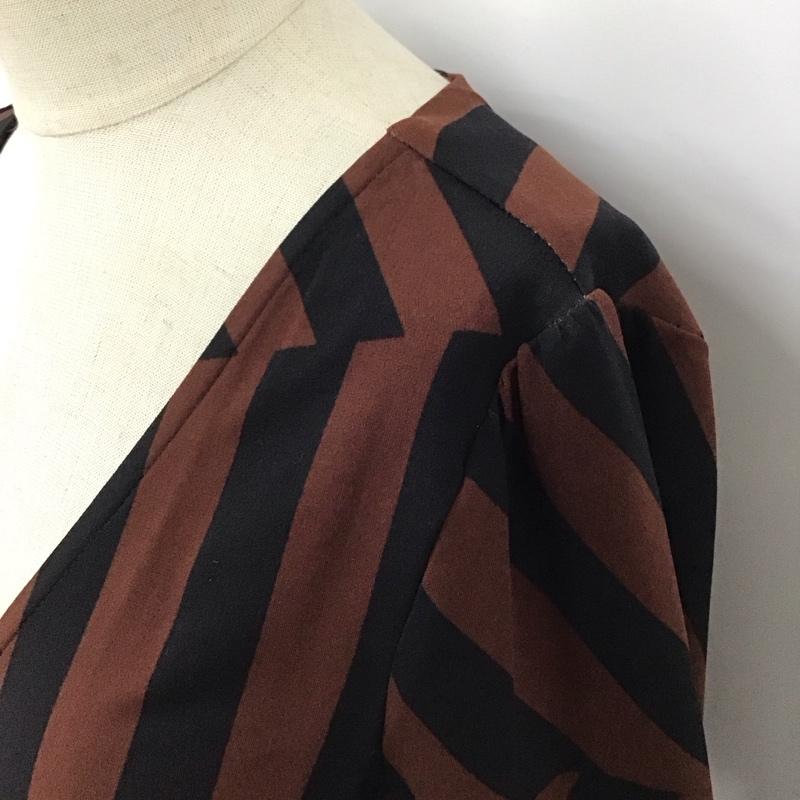 ローラ アシュレイ LAURA ASHLEY ワンピース ロングスカート 長袖ロングワンピース タイトワンピース 総柄 36 総柄 茶 / ブラウン /  レディース USED 古着 中古 10122806