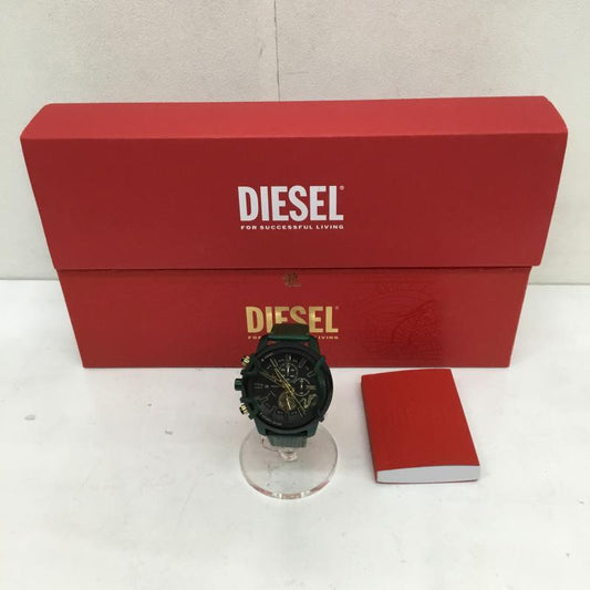 ディーゼル DIESEL 腕時計 アナログ（クォーツ式） DZ-4651252309　GRIFFED DZ4651 ロゴ、文字 X ワンポイント 緑 / グリーン /  メンズ USED 古着 中古 10124448