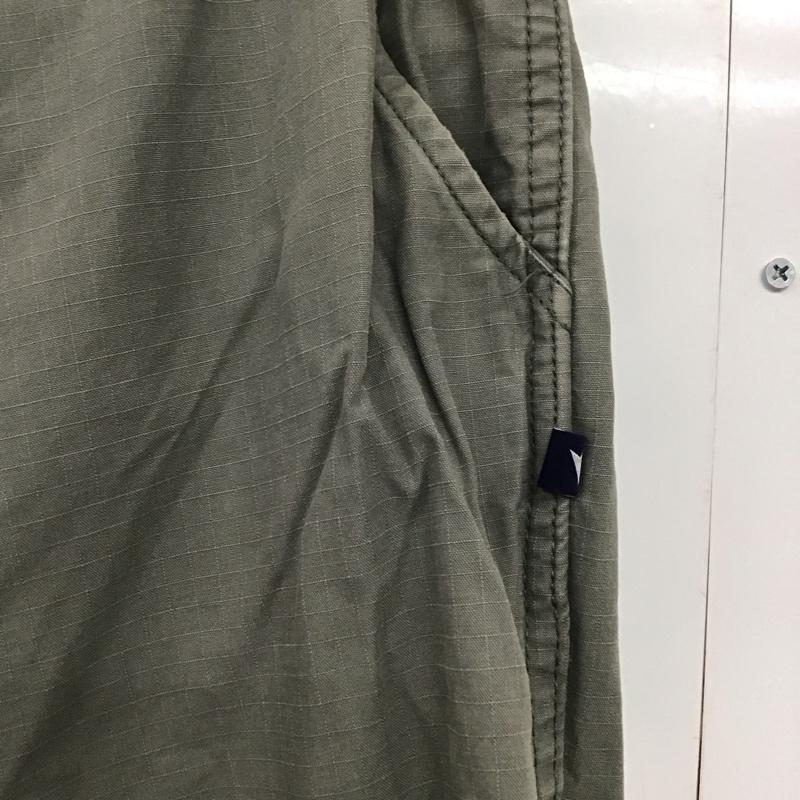 ディセンダント DESCENDANT パンツ ワークパンツ、ペインターパンツ カーゴパンツ コットンパンツ 2 ロゴ、文字 灰 / グレー /  メンズ USED 古着 中古 10144064