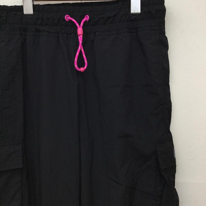 ナイキ NIKE パンツ サルエルパンツ CV9047-010　ウインドパンツ ナイキ ウィメンズ アイコン クラッシュ ウーブン パンツ M ロゴ、文字 黒 / ブラック /  レディース USED 古着 中古 10133766