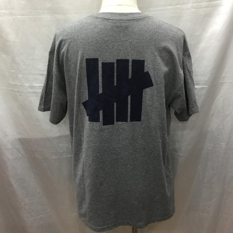 アンディフィーテッド UNDEFEATED Tシャツ 半袖 205077001007 Tシャツ プリントTシャツ クルーネックカットソー L ロゴ、文字 灰 / グレー /  メンズ USED 古着 中古 10122865