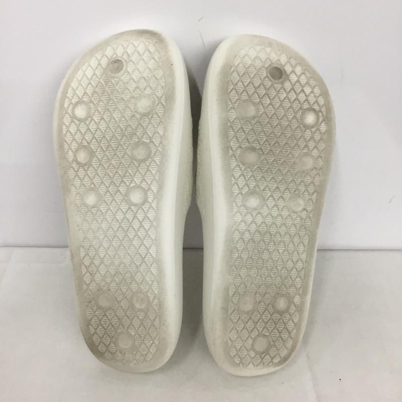 アディダス adidas サンダル サンダル 7UK  白 / ホワイト /  メンズ USED 古着 中古 10139979