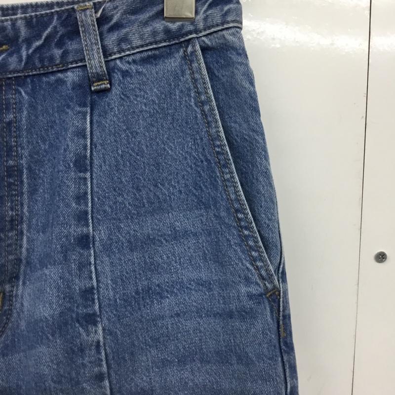 ローリーズファーム LOWRYS FARM パンツ デニム、ジーンズ LF524036AD 裾スリット L 無地 青 / ブルー /  レディース USED 古着 中古 10144646