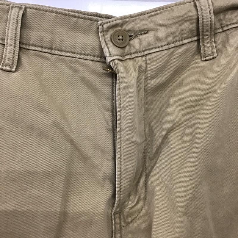 リーバイス Levi s パンツ ショートパンツ ショートパンツ ハーフパンツ カジュアルパンツ 30インチ 無地 ベージュ / ベージュ /  メンズ USED 古着 中古 10135755
