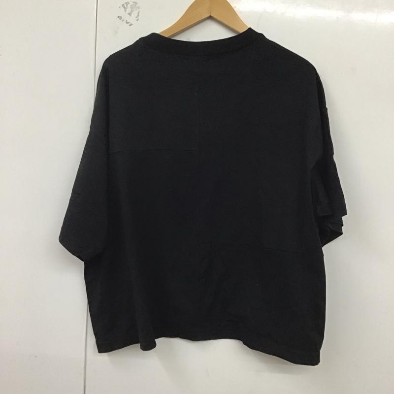 ミルクフェド MILKFED. Tシャツ 半袖 半袖カットソー プリントTシャツ クルーネックカットソー ロゴ、文字 黒 / ブラック /  レディース USED 古着 中古 10128740