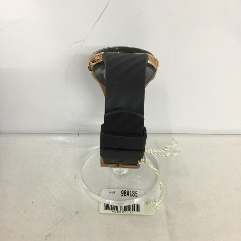 ブローバ BULOVA 腕時計 アナログ（クォーツ式） 98A185 CURV カーブ 箱有 ロゴ、文字 黒 / ブラック /  メンズ USED 古着 中古 10133874