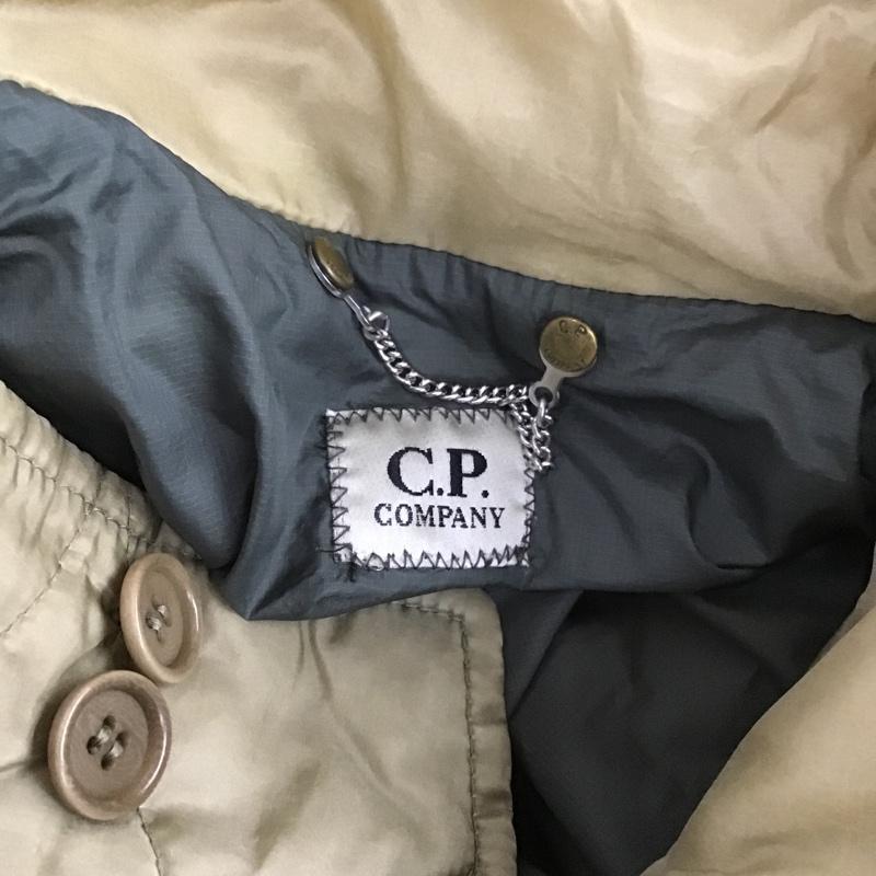 シーピーカンパニー C.P. COMPANY ジャケット、上着 ダウンジャケット 無地 カーキ / カーキ /  メンズ USED 古着 中古 10105976